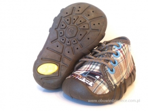 03-130P018 SPEEDY brązowe w kratkę kapcie-buciki obuwie wcz.dziecięce buty dla dziecka Befado  18-24