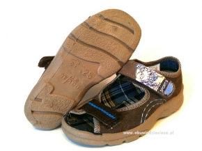 20-969/7 brązowe sandałki - kapcie dziecięce Befado