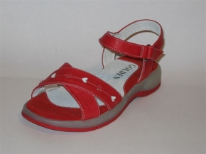 12-L200 czerwone sandały dziewczęce